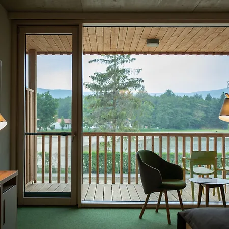 Waldstrand-hotel 그로스쇠나우