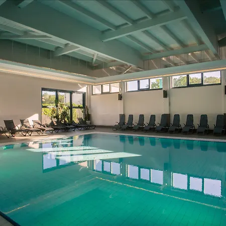 Waldstrand-hotel 4* 그로스쇠나우