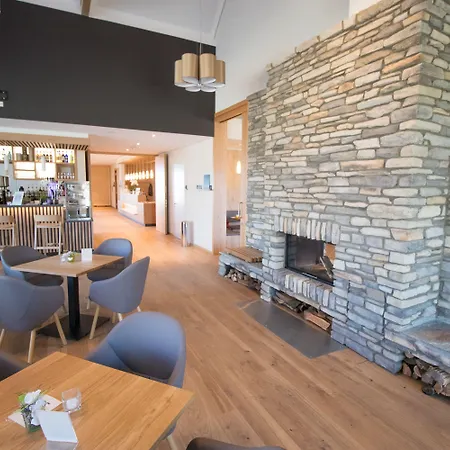 Waldstrand-hotel Hotel