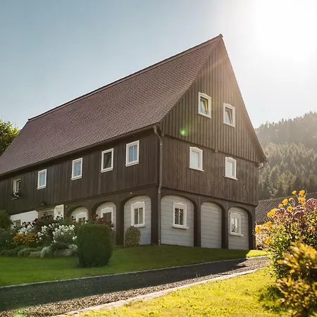 Waldstrand-hotel 호텔