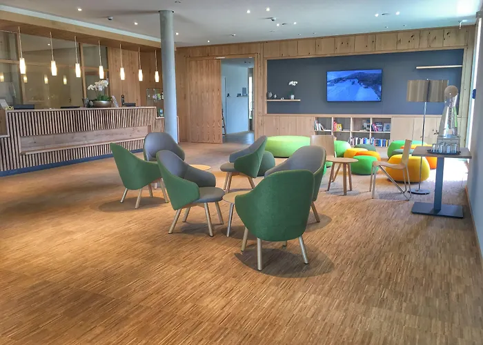 Waldstrand-hotel فندق غروسشوناو