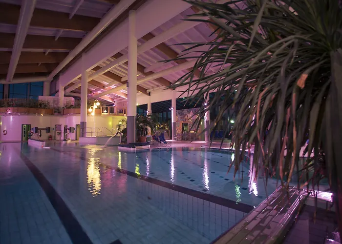 Waldstrand-hotel فندق